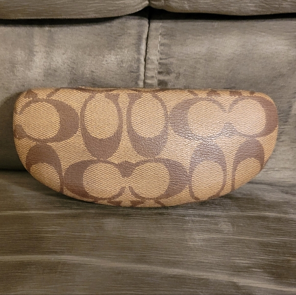 Coach Accessories - COACH Signature Glasses Case in Brown/Tan. Hard shell, perfect for sunglasses!